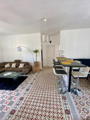 Grand appartement en centre ville avec terrasse